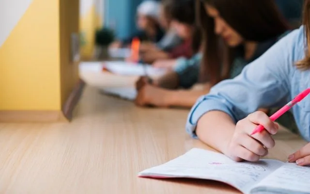Probele eliminatorii pentru admiterea în învăţământul dual