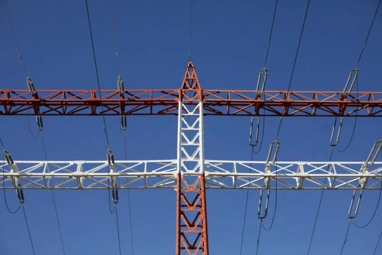 Efectele caniculei. Producătorii de energie au repornit echipamente vechi de zeci de ani