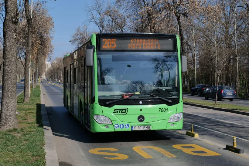 Angajații Societății de Transport București sunt instruiți pentru a acorda primul ajutor