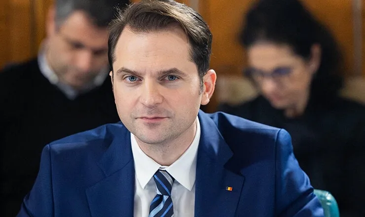 Ministrul Energiei anunță că acțiunea Greenpeace în instanță a fost respinsă