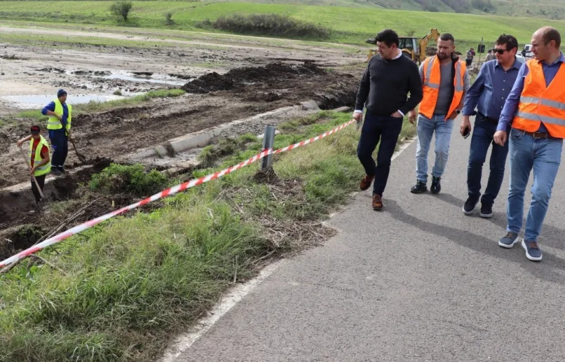 DJ 242, între Târgu Bujor și Vârlezi, devine mai sigur după o investiție de 2,2 milioane de lei