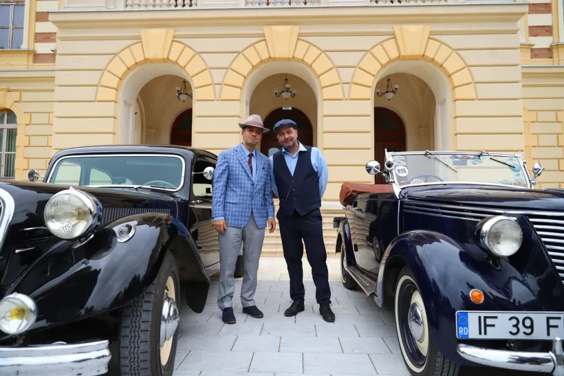 Parada automobilistică avehiculelor de epocă în Călărași