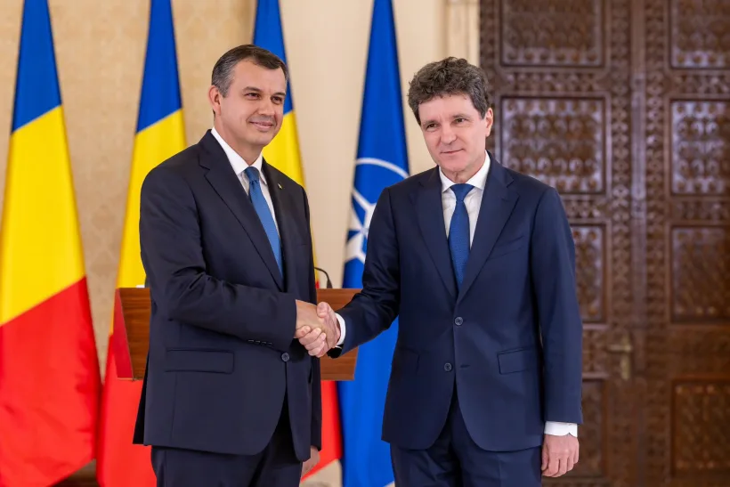 Criza politică intră într-o nouă etapă: Nicușor Dan mizează pe Eugen Tomac pentru formarea Executivului