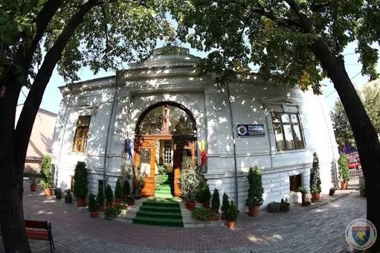 „Școala Populară de Arte și Meserii” din Argeș