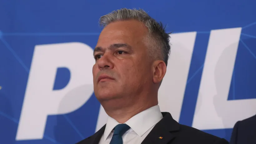 Adrian Veștea: România are nevoie de stabilitate guvernamentală pentru a evita riscuri economice și financiare