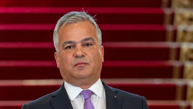 Adrian Veștea a prezentat echipa guvernamentală și cele cinci priorități ale viitorului Guvern